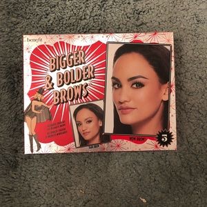 Benefit Bigger & Bolder Brows Kit
